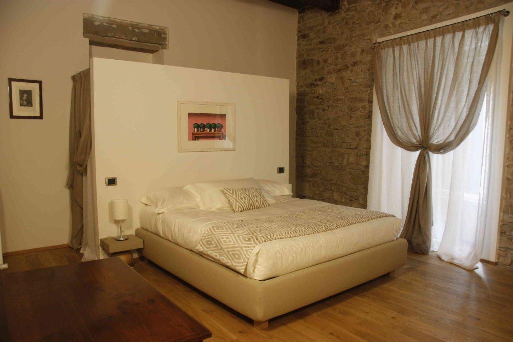 Relais Il Presidio Ξενοδοχείο Oggiono Δωμάτιο φωτογραφία